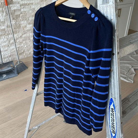 Talbots size small navy and blue sweater with gathered shoulder - Picture 1 of 4